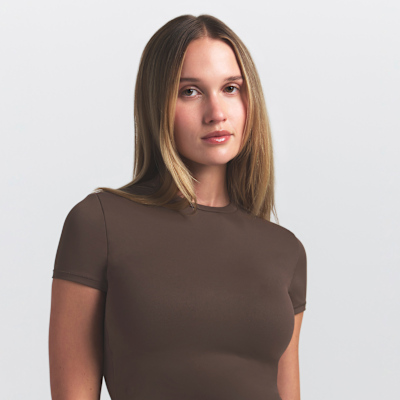 NikeSKIMS Matte Women's Padded Baby T-Shirt. Nike.com
